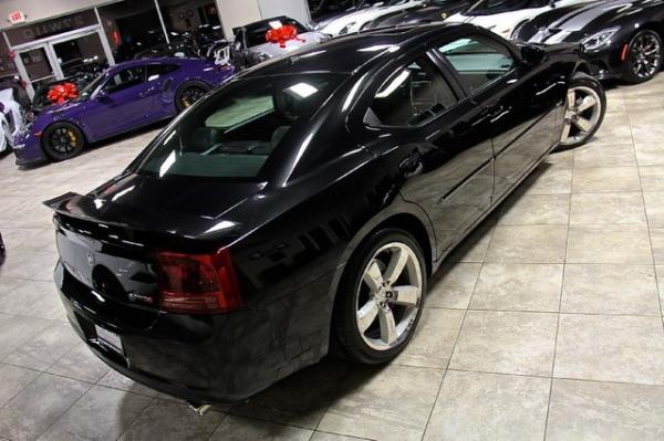 New-2006-Dodge-Charger-SRT8