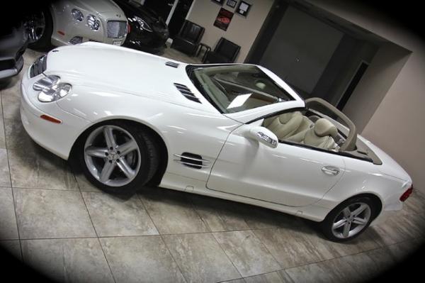 New 2006 Mercedes-Benz SL500 for sale Sold at Chicago Motor Cars in West Chicago IL 60185 6