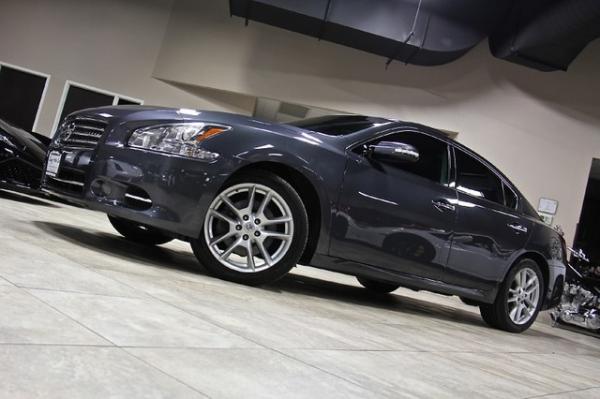 New 2010 Nissan Maxima 3.5 S for sale Sold at Chicago Motor Cars in West Chicago IL 60185 4