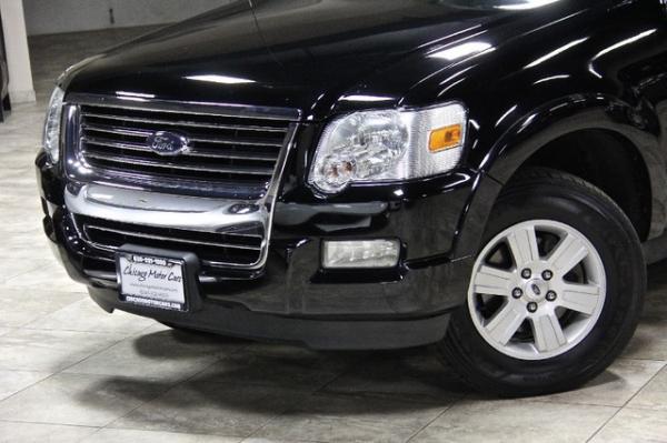 New-2010-Ford-Explorer-XLT-4WD