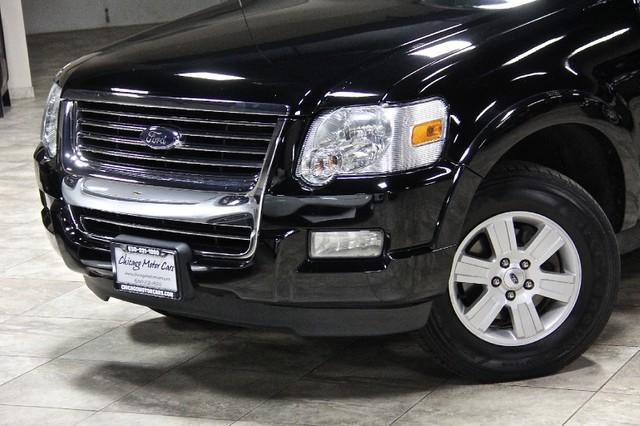 New-2010-Ford-Explorer-XLT-4WD