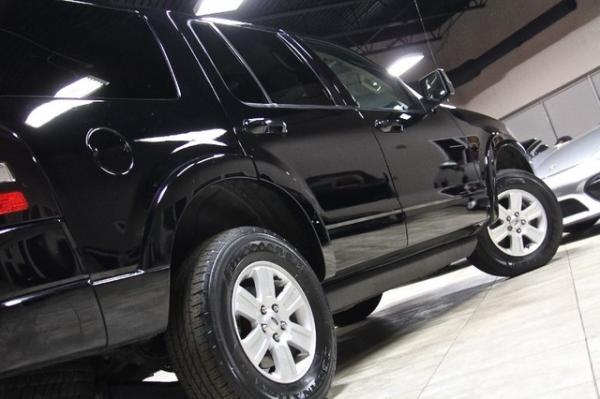 New-2010-Ford-Explorer-XLT-4WD