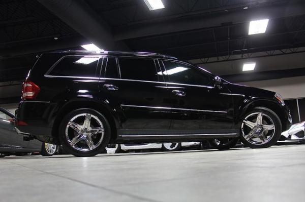 New-2010-Mercedes-Benz-GL550-4-Matic