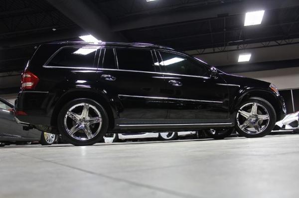 New-2010-Mercedes-Benz-GL550-4-Matic