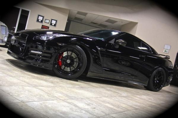 Used 2013 Nissan GT-R Premium Alpha 9 for sale Sold at Chicago Motor Cars in West Chicago IL 60185 3