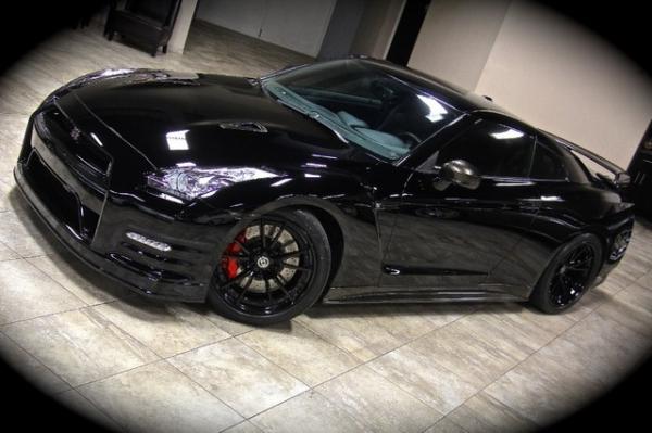 Used 2013 Nissan GT-R Premium Alpha 9 for sale Sold at Chicago Motor Cars in West Chicago IL 60185 4