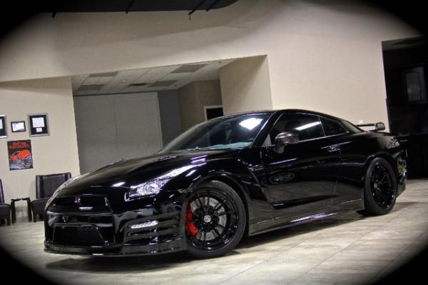 Used 2013 Nissan GT-R Premium Alpha 9 for sale Sold at Chicago Motor Cars in West Chicago IL 60185 5