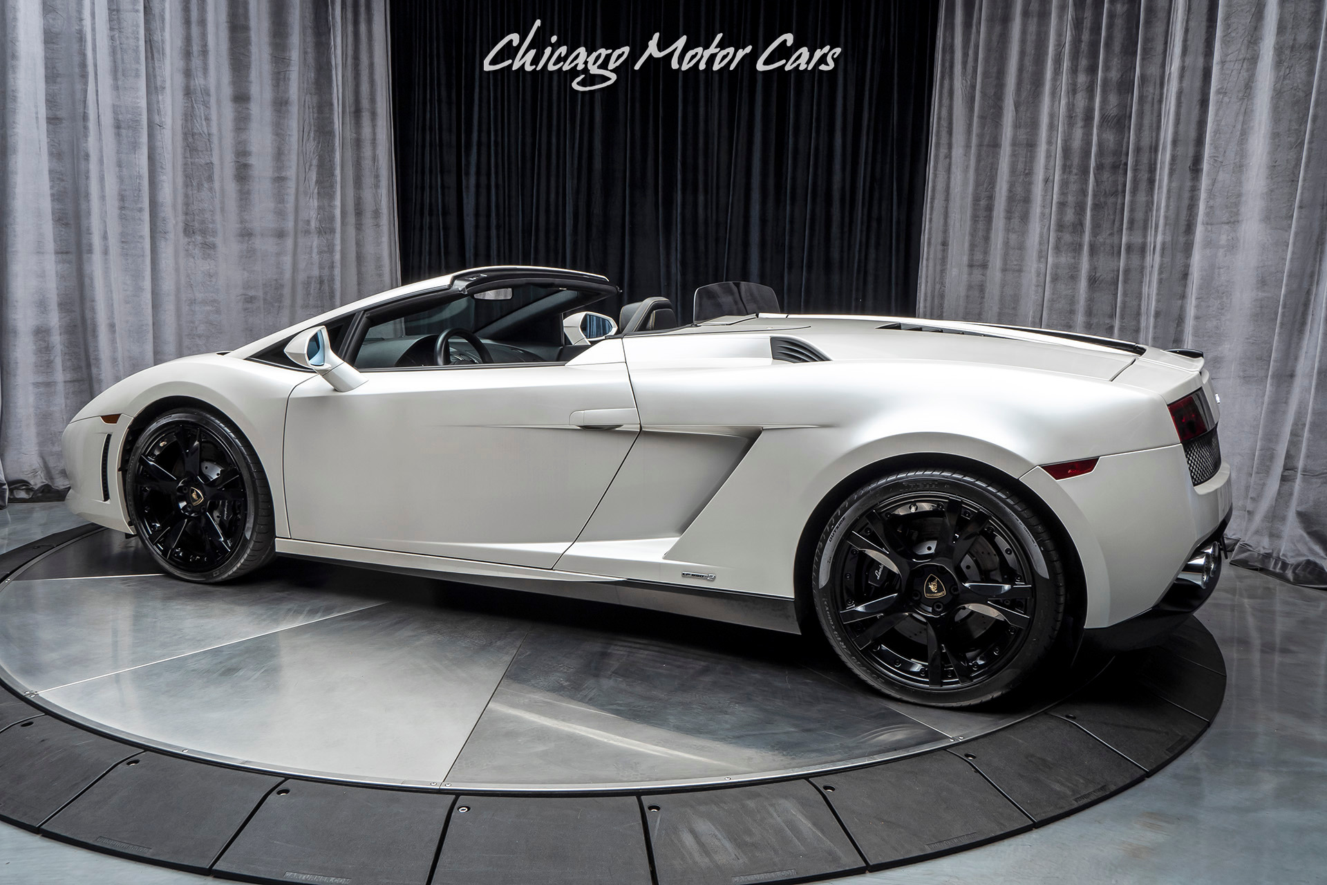 Used-2012-Lamborghini-Gallardo-LP550-2-Spyder-E-GEAR-AUTOMATIC