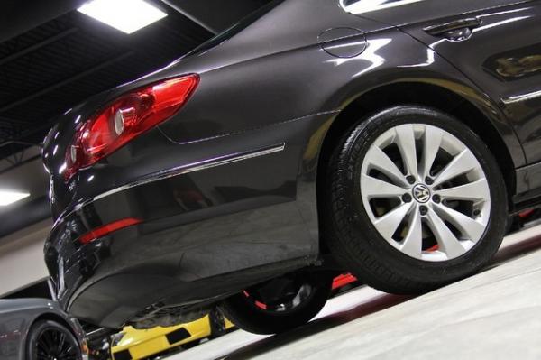 New-2010-Volkswagen-CC-Sport