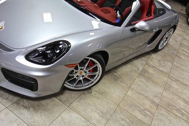 Used-2016-Porsche-Boxster-Spyder