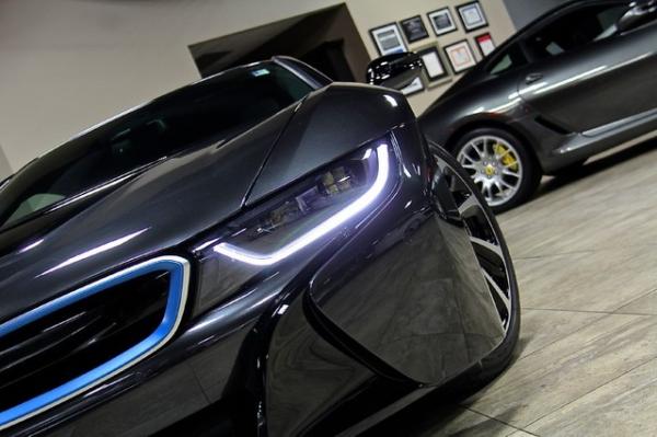 Used-2015-BMW-i8