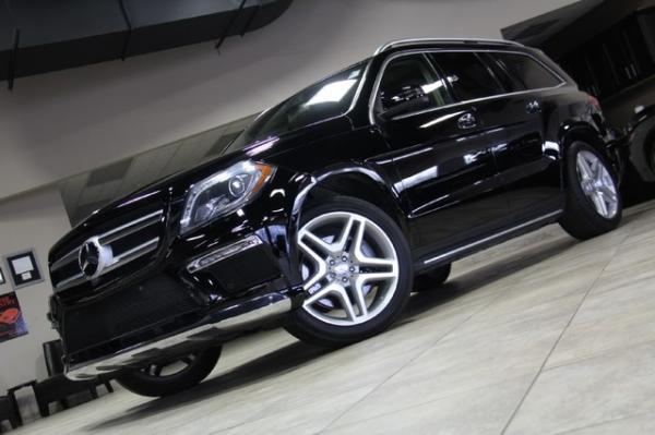 Used 2014 Mercedes-Benz GL550 4 Matic for sale Sold at Chicago Motor Cars in West Chicago IL 60185 3