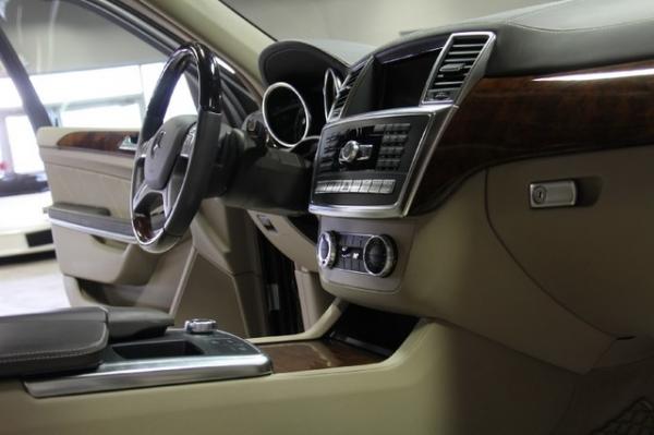 Used-2014-Mercedes-Benz-GL550-4-Matic