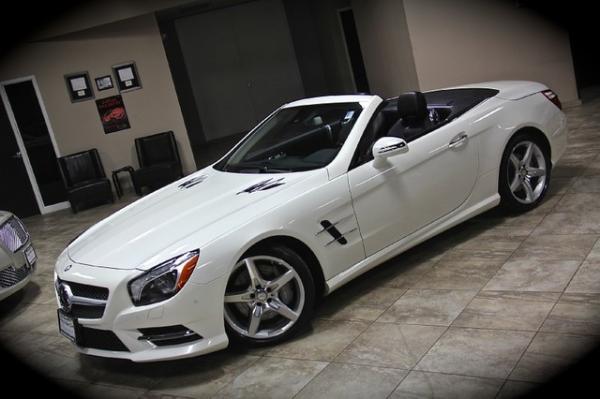 Used 2013 Mercedes-Benz SL550 for sale Sold at Chicago Motor Cars in West Chicago IL 60185 5