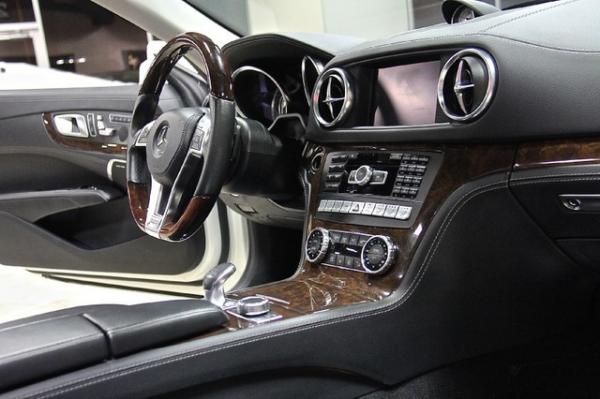 Used-2013-Mercedes-Benz-SL550