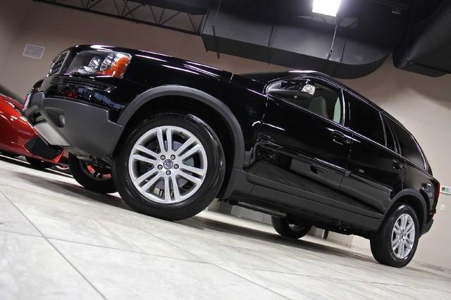 New-2010-Volvo-XC90-I6-AWD