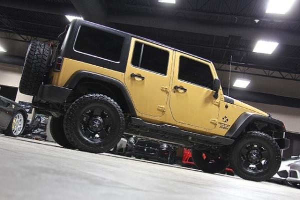New-2014-Jeep-Wrangler-Unlimited-Sahara