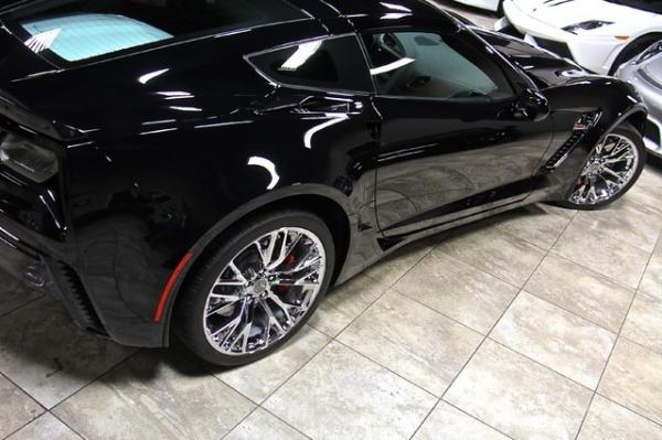 Used-2015-Chevrolet-Corvette-Z06-w2LZ