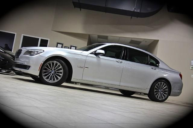 New-2009-BMW-750Li