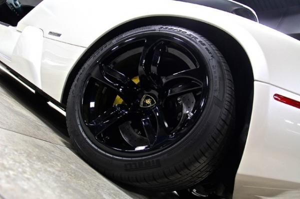 Used-2006-Lamborghini-Murcielago-Roadster