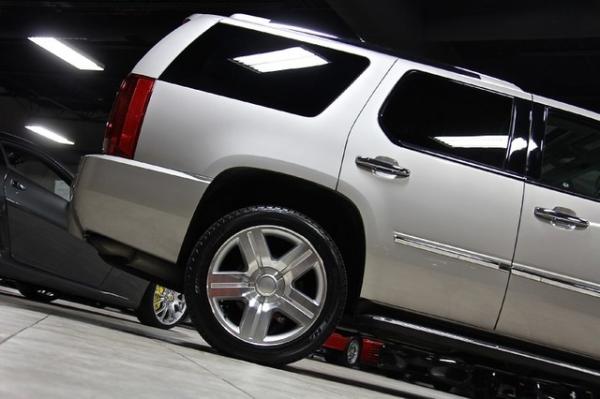 New-2008-Cadillac-Escalade-AWD