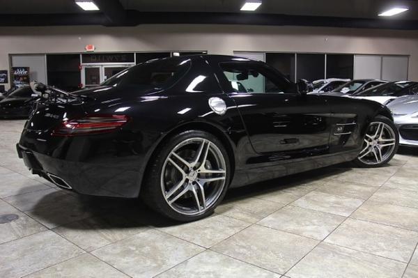 Used-2012-Mercedes-Benz-SLS-AMG-Gullwing