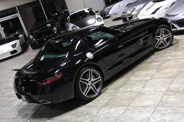 Used-2012-Mercedes-Benz-SLS-AMG-Gullwing