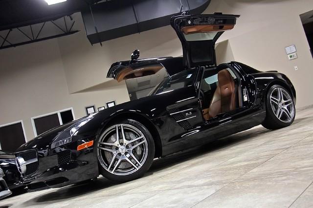 Used-2012-Mercedes-Benz-SLS-AMG-Gullwing