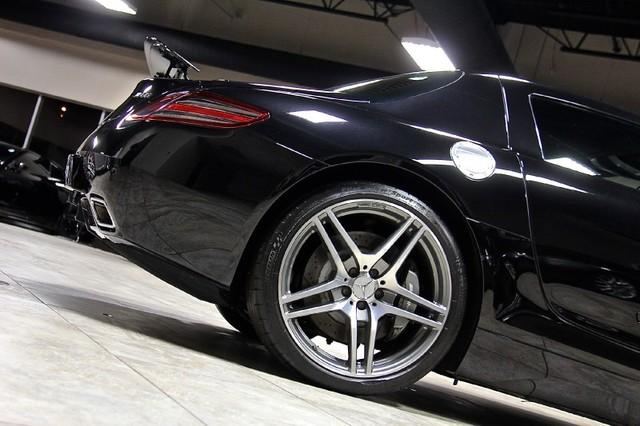 Used-2012-Mercedes-Benz-SLS-AMG-Gullwing