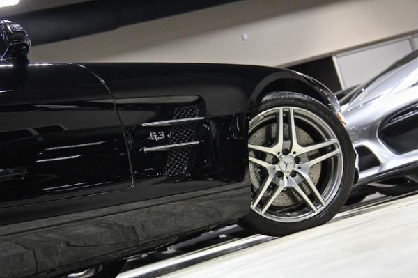 Used-2012-Mercedes-Benz-SLS-AMG-Gullwing