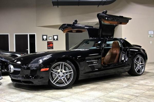 Used 2012 Mercedes-Benz SLS AMG Gullwing for sale Sold at Chicago Motor Cars in West Chicago IL 60185 1