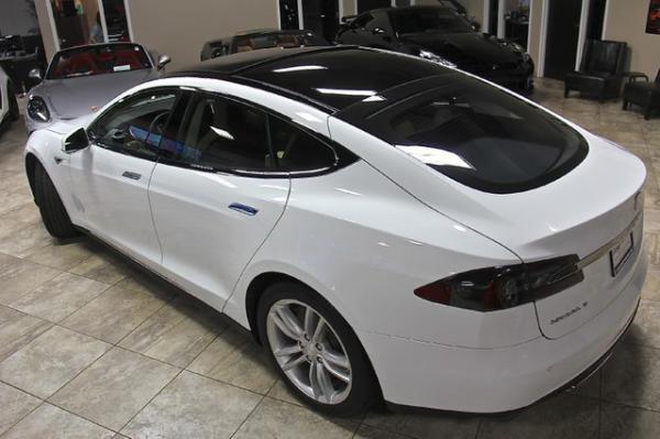 Used-2014-Tesla-Model-S-85-kWh-Battery