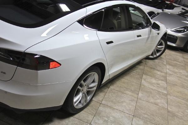 Used-2014-Tesla-Model-S-85-kWh-Battery