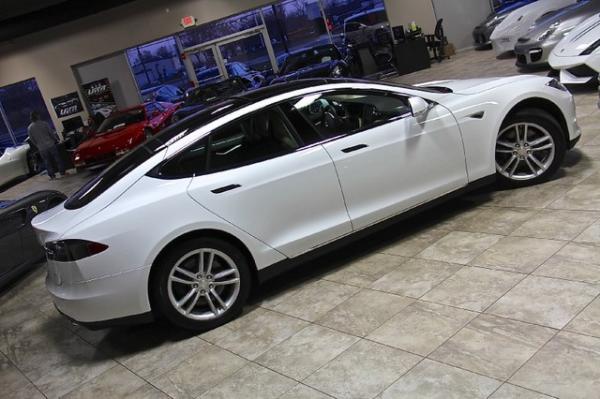 Used-2014-Tesla-Model-S-85-kWh-Battery