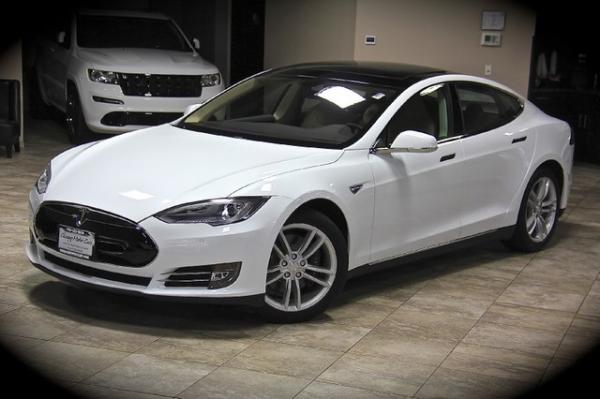 Used 2014 Tesla Model S 85 kWh Battery for sale Sold at Chicago Motor Cars in West Chicago IL 60185 5