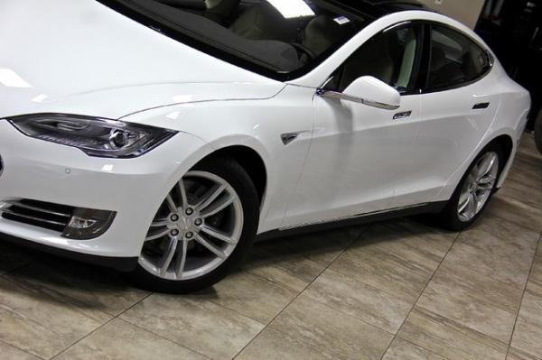 Used 2014 Tesla Model S 85 kWh Battery for sale Sold at Chicago Motor Cars in West Chicago IL 60185 6
