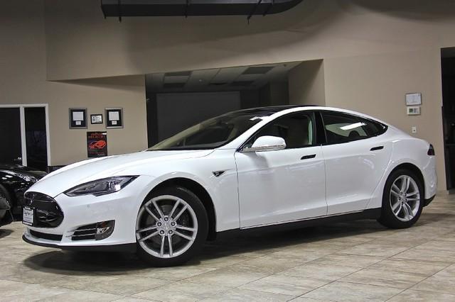 Used 2014 Tesla Model S 85 kWh Battery for sale Sold at Chicago Motor Cars in West Chicago IL 60185 1