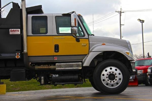 New 2006 International 7400 DT570 Turbo Diesel 6x4 for sale Sold at Chicago Motor Cars in West Chicago IL 60185 5