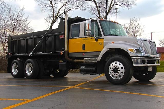 New-2006-International-7400-DT570-Turbo-Diesel-6x4