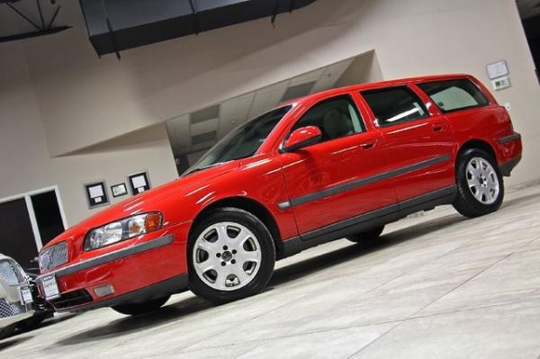 New 2001 Volvo V70 for sale Sold at Chicago Motor Cars in West Chicago IL 60185 2