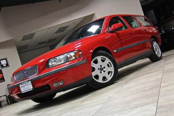 New 2001 Volvo V70 for sale Sold at Chicago Motor Cars in West Chicago IL 60185 4