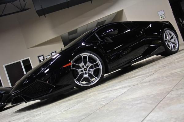 Used 2016 Lamborghini Huracan LP610-4 for sale Sold at Chicago Motor Cars in West Chicago IL 60185 3