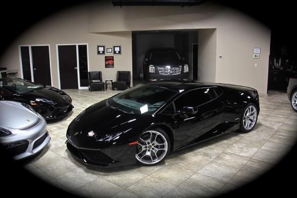 Used 2016 Lamborghini Huracan LP610-4 for sale Sold at Chicago Motor Cars in West Chicago IL 60185 4