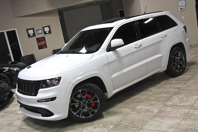 New-2013-Jeep-Grand-Cherokee-SRT8-Alpine