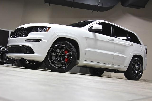 New-2013-Jeep-Grand-Cherokee-SRT8-Alpine