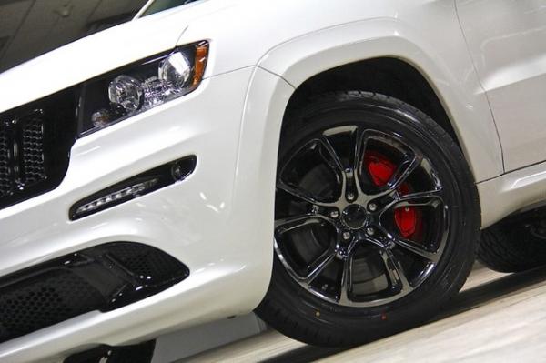 New 2013 Jeep Grand Cherokee SRT8 Alpine for sale Sold at Chicago Motor Cars in West Chicago IL 60185 5