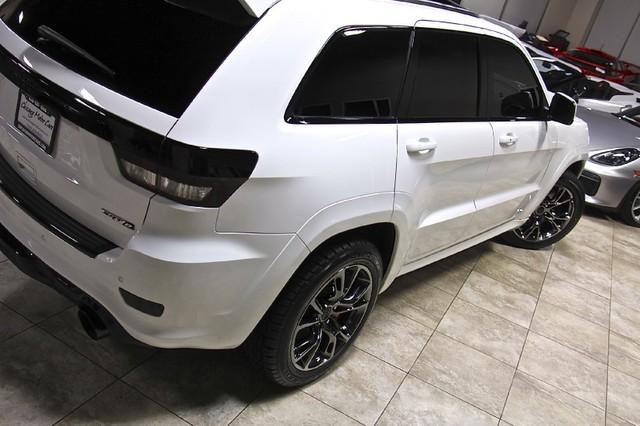 New-2013-Jeep-Grand-Cherokee-SRT8-Alpine