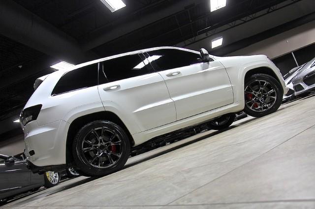 New-2013-Jeep-Grand-Cherokee-SRT8-Alpine