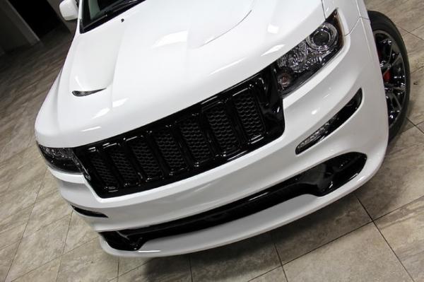 New-2013-Jeep-Grand-Cherokee-SRT8-Alpine