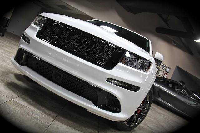 New-2013-Jeep-Grand-Cherokee-SRT8-Alpine